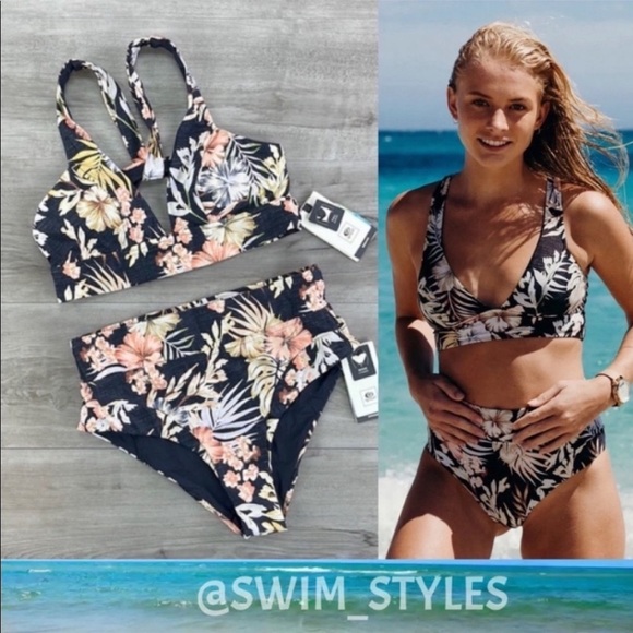 ☀️RIP CURL☀️ PARADISE CALLING MIRAGE TOP PARADISE CALLING MIRAGE BIKINI - Picture 1 of 15